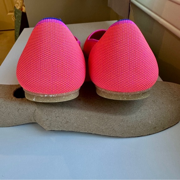 Rothy's Two-Tone Knit Ballet Flats in Pink and Coral Blue Trim Size W12 - Picture 2 of 10